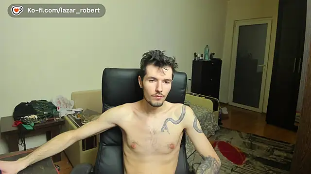 Snapshot of JustinPorno chatting on October 5, 2025, 7:23 pm JustinPorno online show from October 5, 2025, 7:23 pm