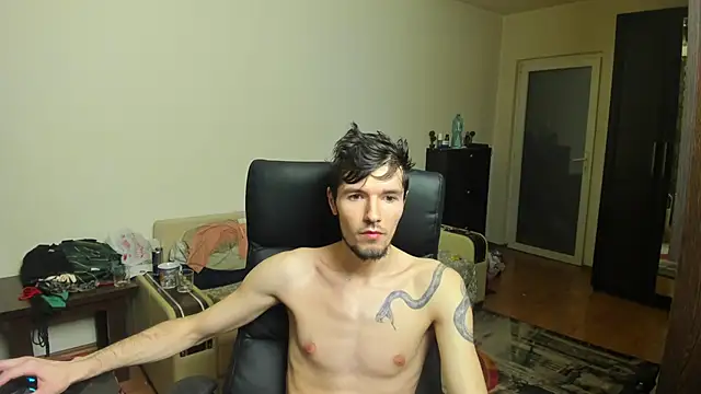 Snapshot of JustinPorno chatting on October 14, 2025, 10:10 pm JustinPorno online show from October 14, 2025, 10:10 pm