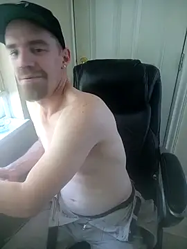 Slim Whitey online show from September 19, 2025, 10:43 pm