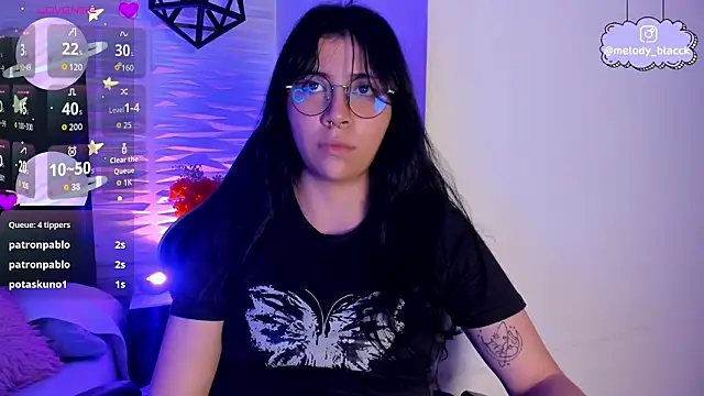 Snapshot of Melody_Black_ chatting on March 8, 2026, 2:04 am Melody Black online show from March 8, 2026, 2:04 am