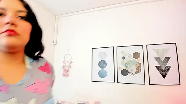 dullce77 online show from September 29, 2025, 7:19 pm