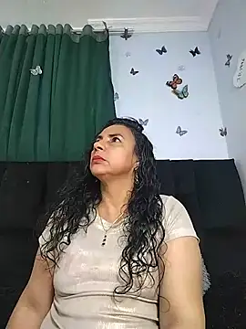 AlexaNovoa  online show from July 8, 2026, 1:32 am