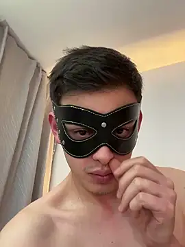 mask guy online show from March 9, 2025, 3:11 am
