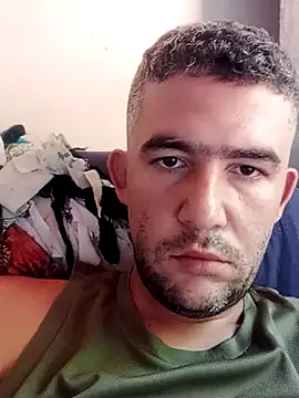 Snapshot of Jefersonj7 chatting on December 16, 2025, 11:15 am Jefersonj7 online show from December 16, 2025, 11:15 am