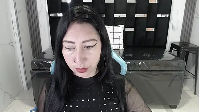 valeria a1 online show from May 13, 2026, 2:42 am