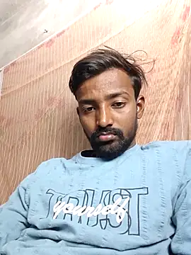 India HOT23 online show from November 30, 2025, 4:49 am