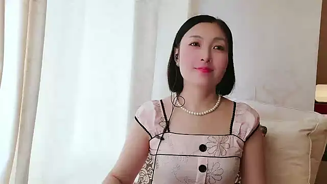 Rachel-6600 online show from October 4, 2025, 1:47 am