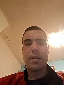 Snapshot of marco199077 chatting on March 26, 2026, 2:39 am marco199077 online show from March 26, 2026, 2:39 am