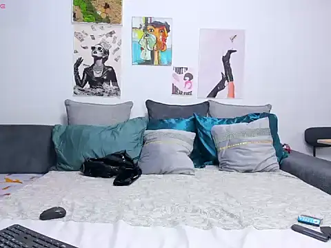 Snapshot of FindomGoddess1 chatting on September 16, 2025, 4:19 pm FindomGoddess1 online show from September 16, 2025, 4:19 pm