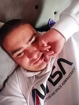 Andy-rtg online show from October 25, 2025, 8:36 pm