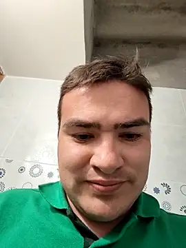 Snapshot of Andy-rtg chatting on December 5, 2025, 2:31 am Andy-rtg online show from December 5, 2025, 2:31 am