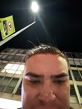 Snapshot of Andy-rtg chatting on April 7, 2026, 1:06 am Andy-rtg online show from April 7, 2026, 1:06 am