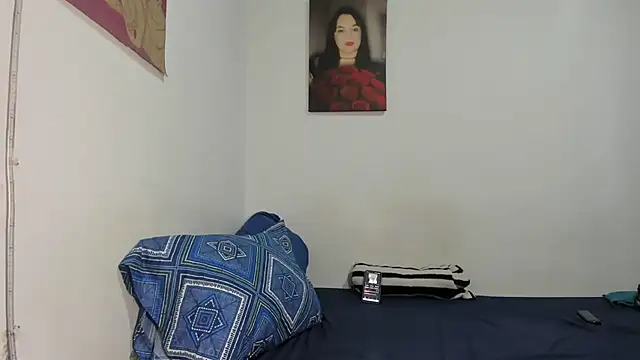 Snapshot of megan_milf79 chatting on October 17, 2025, 12:36 am megan milf79 online show from October 17, 2025, 12:36 am