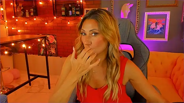 SarahAlluring online show from September 19, 2025, 12:06 pm