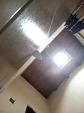 Sexi girl29 online show from April 18, 2026, 1:15 pm