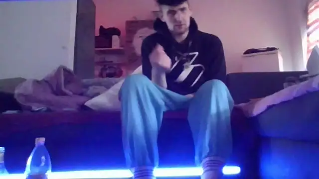 ThePython666 online show from November 16, 2025, 8:53 am