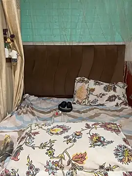 Snapshot of lustyindiancouple chatting on February 20, 2026, 12:27 pm lustyindiancouple online show from February 20, 2026, 12:27 pm