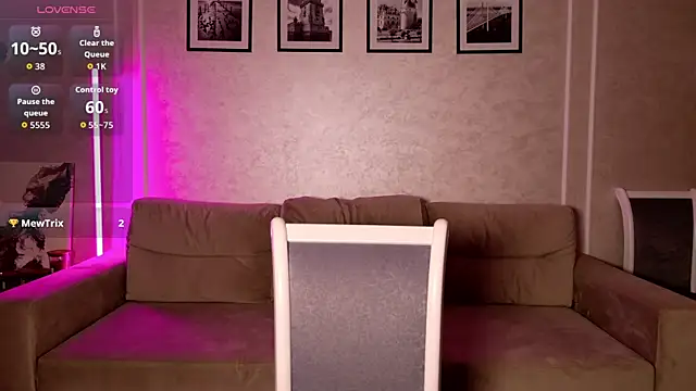  moon girl 18 online show from March 1, 2026, 4:42 pm