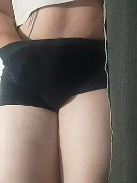 gui67675 online show from October 12, 2025, 3:05 am