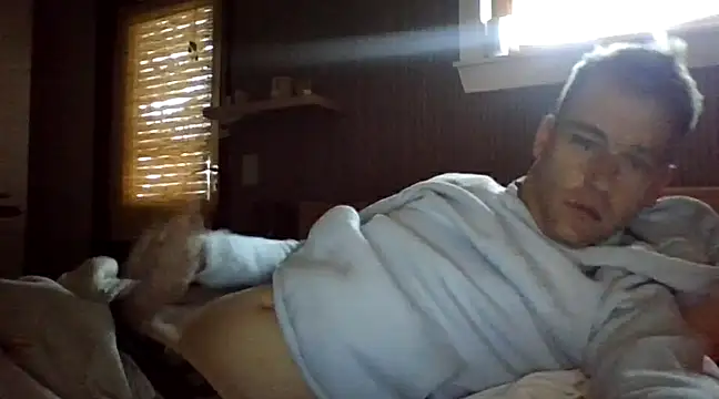 dutchcouple002 online show from March 21, 2025, 8:50 am