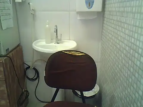 pdasgyn online show from October 28, 2025, 12:41 pm