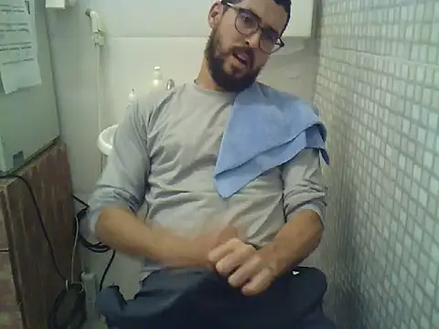 pdasgyn online show from November 13, 2025, 4:39 pm