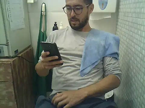 pdasgyn online show from February 2, 2026, 5:55 pm