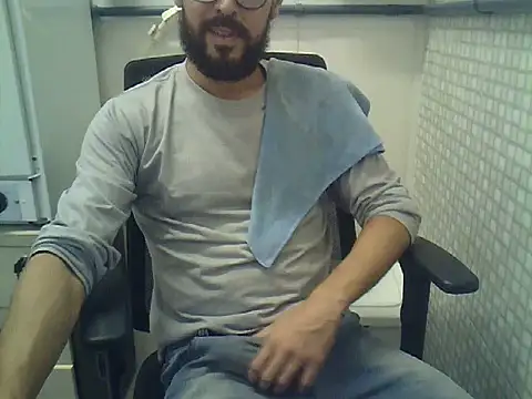 pdasgyn online show from May 5, 2026, 5:32 pm