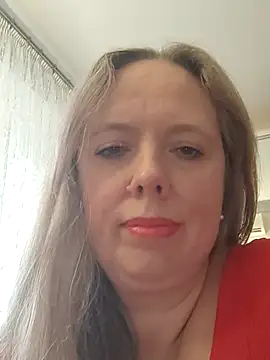 Snapshot of Irina3718 chatting on October 15, 2025, 1:22 pm Irina3718 online show from October 15, 2025, 1:22 pm