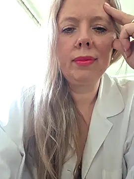 Snapshot of Irina3718 chatting on April 6, 2026, 1:34 pm Irina3718 online show from April 6, 2026, 1:34 pm