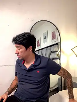 Snapshot of valery_and_Dani_ chatting on January 13, 2026, 8:36 pm valery and Dani online show from January 13, 2026, 8:36 pm