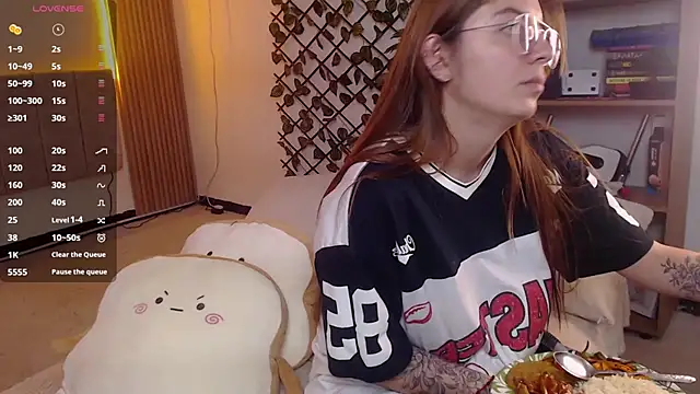 Snapshot of Soy_mangx chatting on March 2, 2026, 9:54 pm Soy mangx online show from March 2, 2026, 9:54 pm