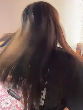 -Selene- online show from June 20, 2026, 5:49 pm