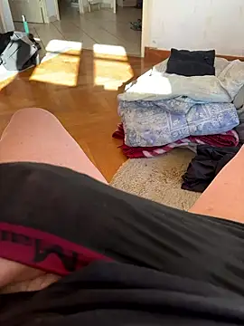 billybib83 online show from February 4, 2026, 2:01 pm