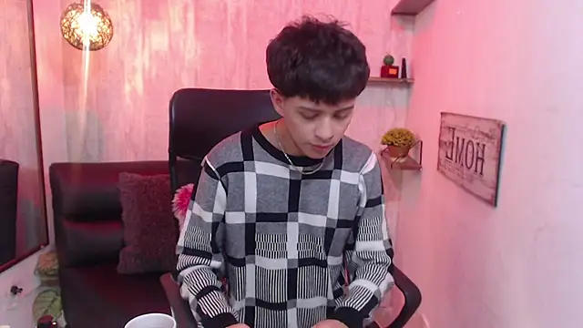 Sam Daves online show from March 18, 2025, 5:10 pm