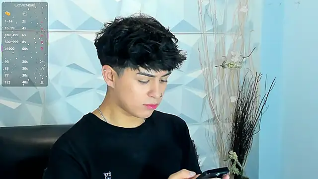 Sam Daves online show from October 1, 2025, 1:39 pm