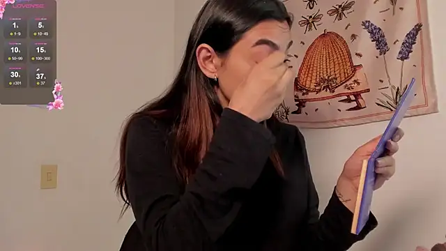 Gabee7  online show from September 25, 2025, 3:05 pm