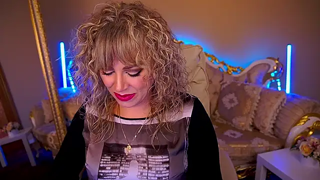 CandyLadyyy online show from September 25, 2025, 8:23 pm