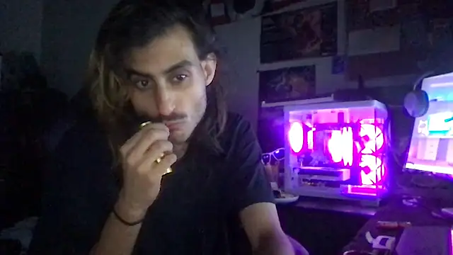 twink69Finger online show from February 14, 2026, 2:03 pm