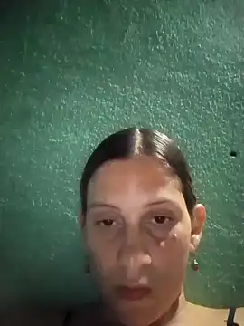 VictoriaLuxe online show from November 2, 2025, 2:14 am