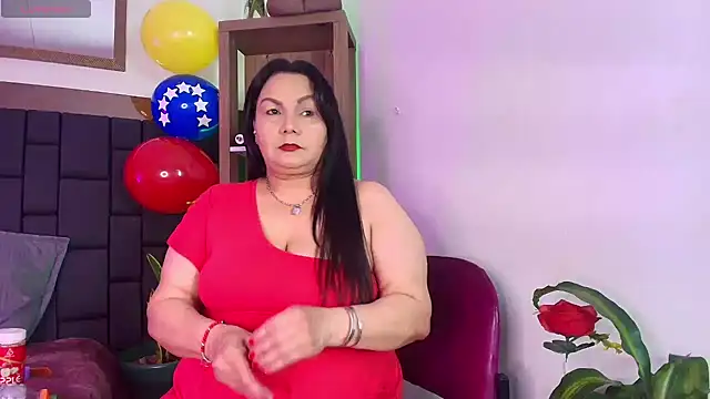 Snapshot of EllenaBoobs_ chatting on July 11, 2026, 3:53 am EllenaBoobs online show from July 11, 2026, 3:53 am