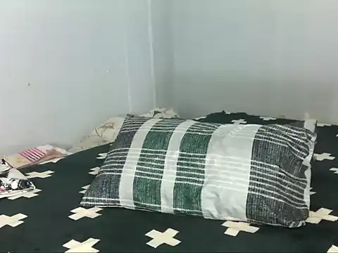 clover cams1874 online show from October 7, 2025, 5:21 pm