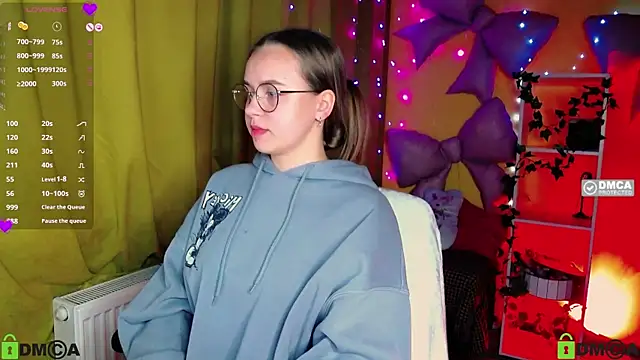 Lilysweet13 online show from April 23, 2026, 4:09 pm