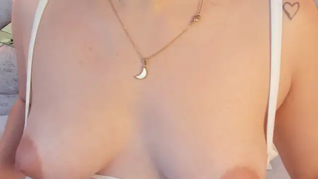 Snapshot of Sofiia_Rossee_ chatting on September 27, 2025, 8:14 pm Sofiia Rossee  online show from September 27, 2025, 8:14 pm