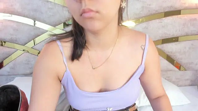 Snapshot of Sofiia_Rossee_ chatting on October 7, 2025, 9:01 pm Sofiia Rossee  online show from October 7, 2025, 9:01 pm