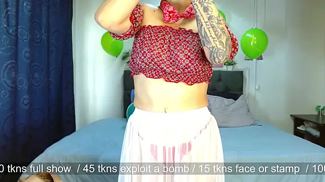 Snapshot of mia_velvet1 chatting on March 18, 2025, 1:53 pm mia velvet1 online show from March 18, 2025, 1:53 pm