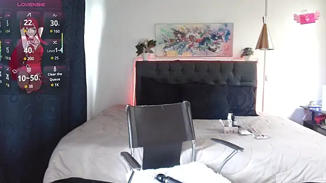 mia velvet1 online show from November 14, 2025, 1:43 pm