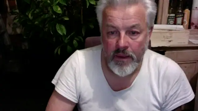 Berg Boy online show from November 21, 2025, 1:04 am