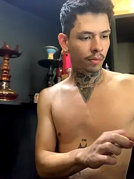 craxybaby online show from November 21, 2025, 1:21 pm