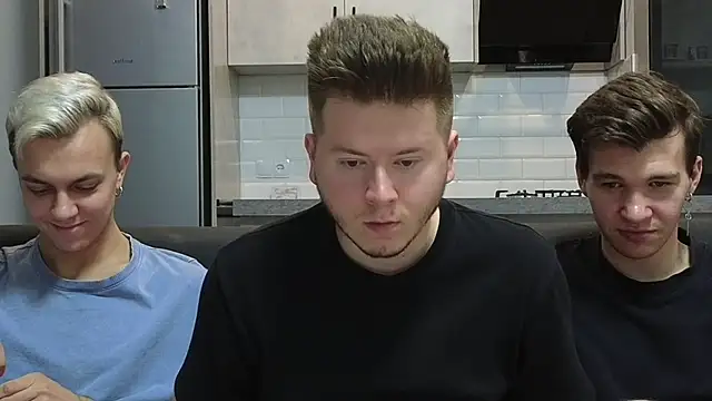 Snapshot of boys_sobolisha chatting on September 25, 2025, 6:11 pm boys sobolisha online show from September 25, 2025, 6:11 pm